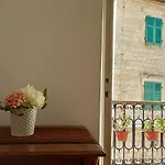 Old Town Sea Gate Apartment