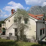 Apartmani Dijana 2