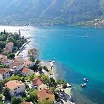 Stone House Dobrota,Free Private Parking