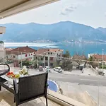 Neda'S Stunning View
