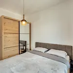 Lana Sea View Apartment