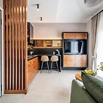 Enyana Luxury Suites