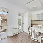 Stanisic Family Apartments