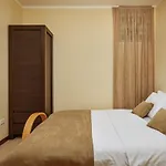Nada'S Ap With Pool And Sea View