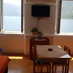 Apartmani Momo