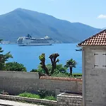 Seafront Soleil Apartment