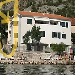 Studio Apartment Dobrota