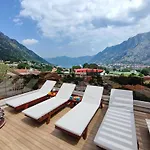 Villa Vista Real