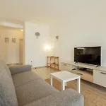 Apartment Throne