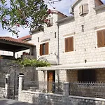 Apartments Vujosevic