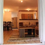 Una Apartment