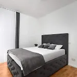 Luxury Apartment With Sea View