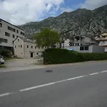 Md Residence
