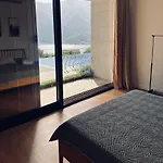 Villa Invicta With 17M Pool And Bay View