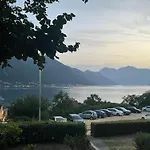 Bay Modern 2