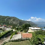 Apartment Perovic