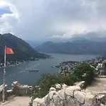 Charming Apartment In Kotor