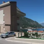 Cozy Nest, 350M To Beach, Free Parking, Wi-Fi