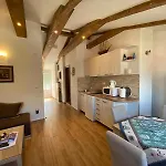 Sunny Bay Apartments