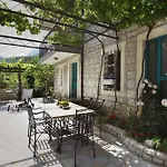 Stone House Morinj