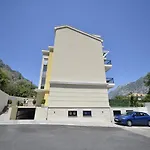 Posto Capitano Apartment Sasa