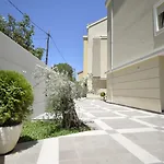 Posto Capitano Apartment Sasa