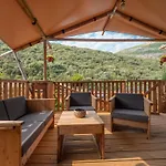 Sea Glamping