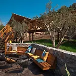 Sea Glamping
