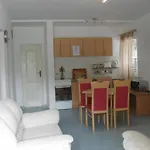 Seaside Apartments And Rooms