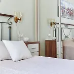 Boka Side Apartment
