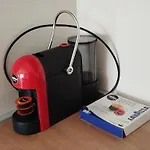 Cozy Nest, 350M To Beach, Free Parking, Wi-Fi