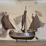 Captain'S Machka