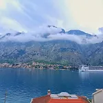 Apartment Kotor