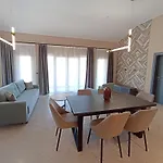 Opulent Bayview Apartment Prcanj
