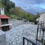 Private Viewpoint Apartments