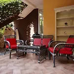 Montebay Apart With Pool