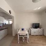 Julia Apartment