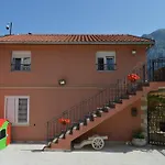 Mia Apartment