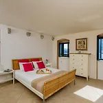 Perast Venetian Jewel House - Stunning View