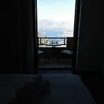 Big Hill Apartment
