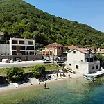 Apartments Bova