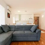 Sun Apartment