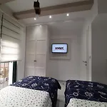 Maritimo Di Cattaro****Lux Apartment With Garage