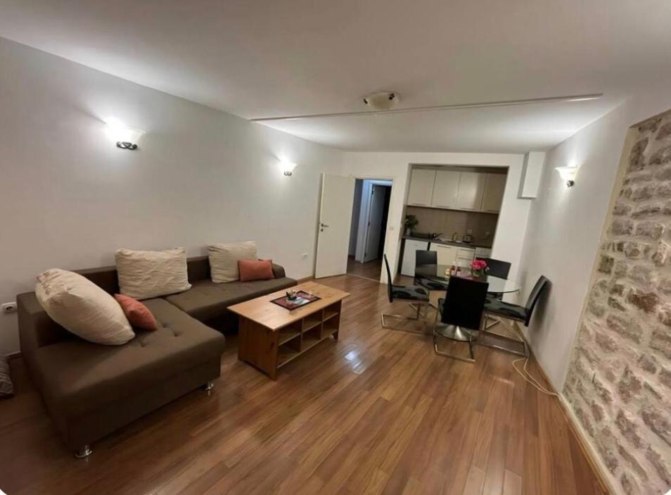 Apartment Lancana *