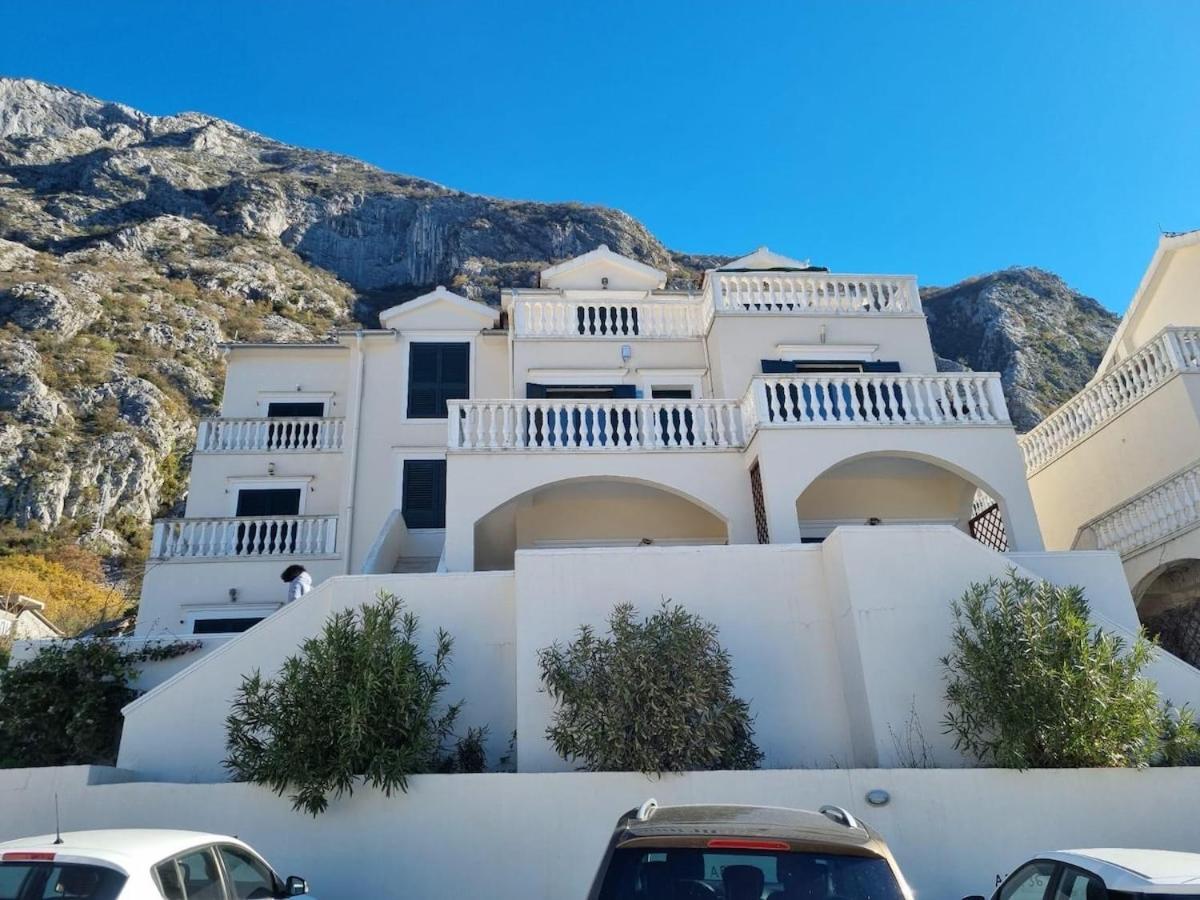 Fantastic Sea View In Kotor Appartement Dobrota