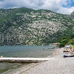 Apartmani Na Plazi