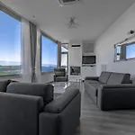 Villa With A Peaceful And Attractive View