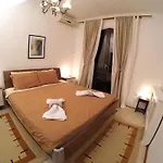 Villa Moon Bay