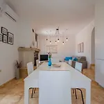 Vacation Home In Budva Near The Beach