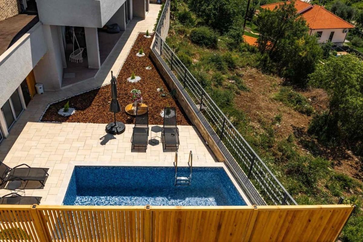 With A Peaceful And Attractive View Villa Kotor
